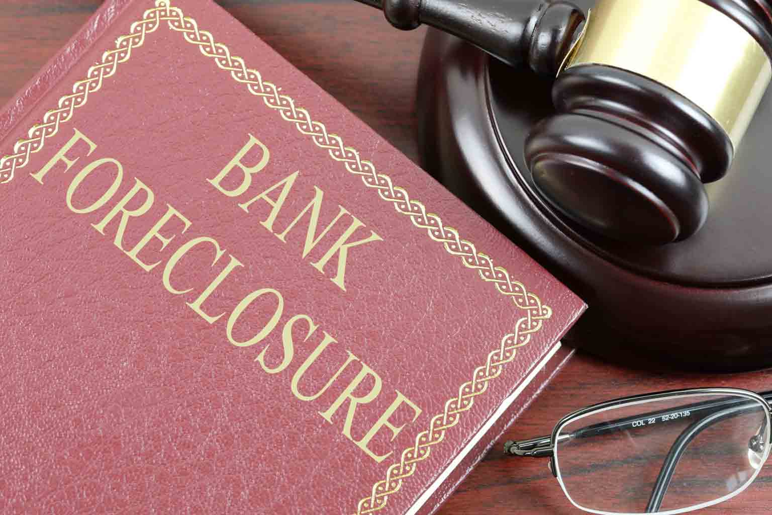 foreclosure lawyer Calgary